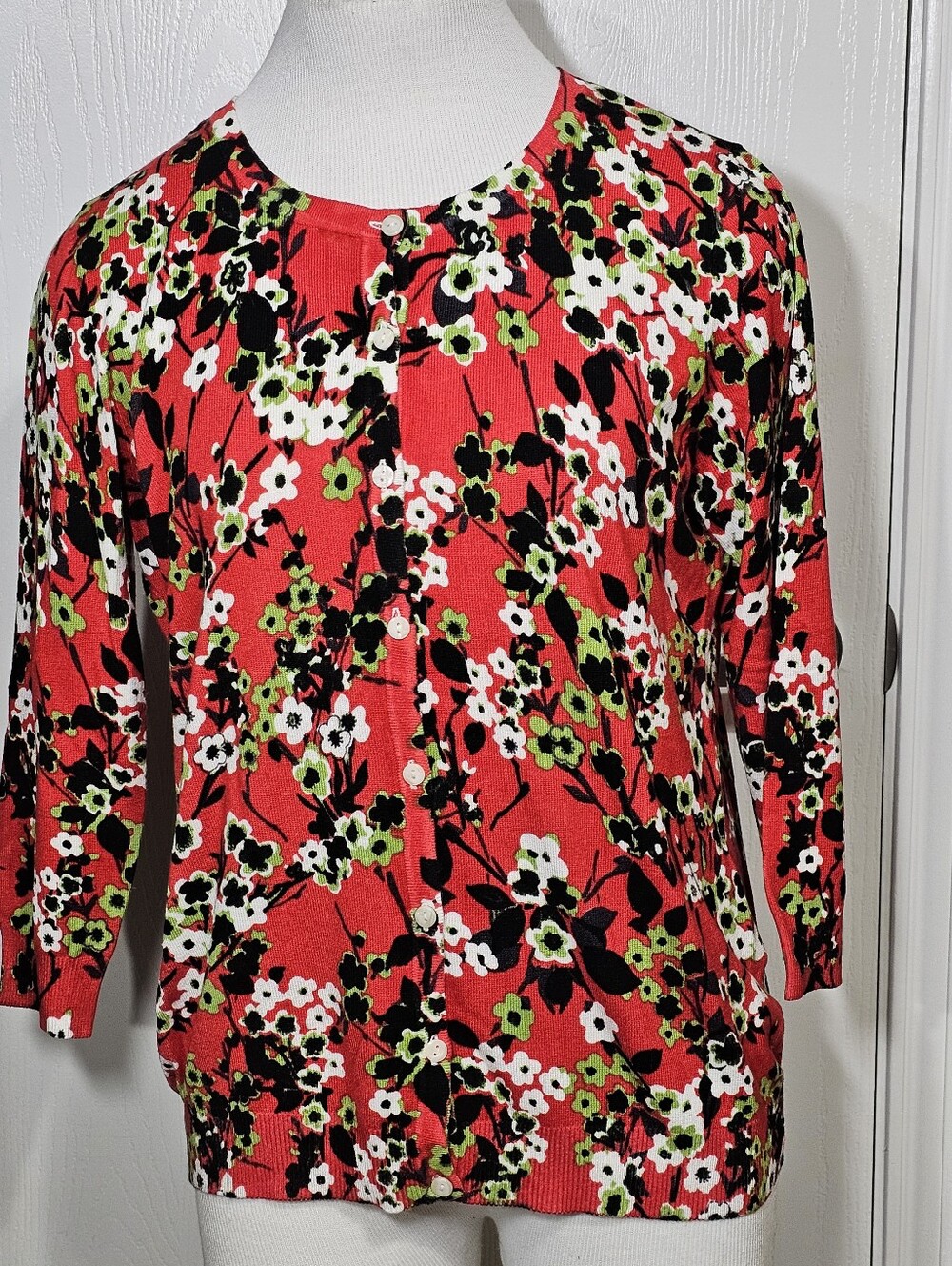Joseph A. floral button-front knit cardigan sweater XL